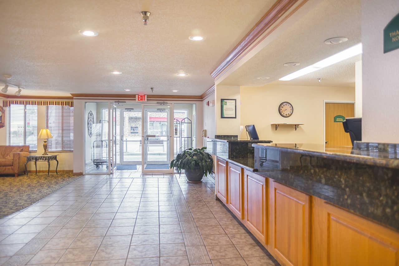 Quality Inn Near Monument Health Rapid City Hospital Exterior foto